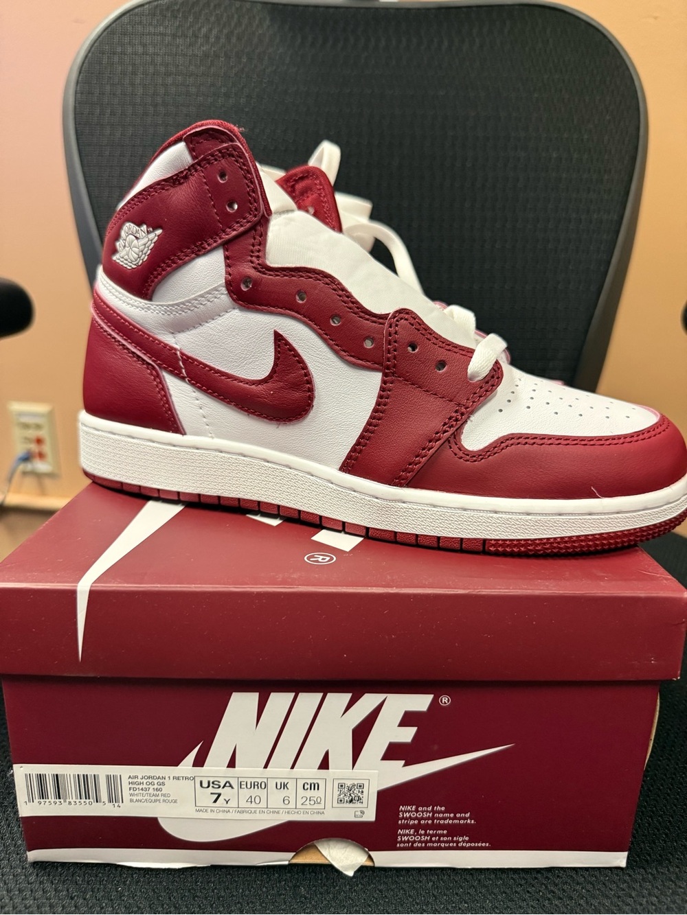 Nike Air Jordan Retro 1